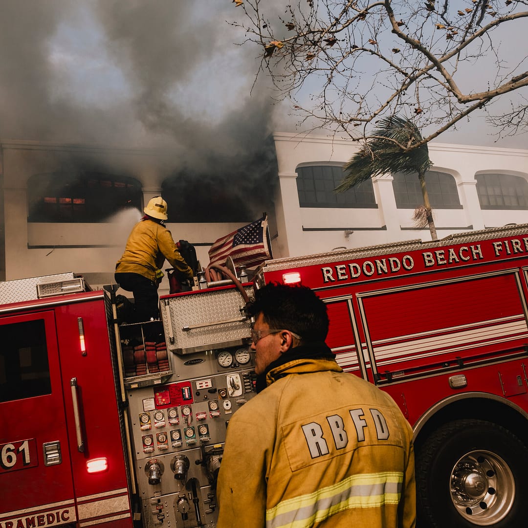 After days of tension, L.A. mayor and fire chief tried to show they’re working together.