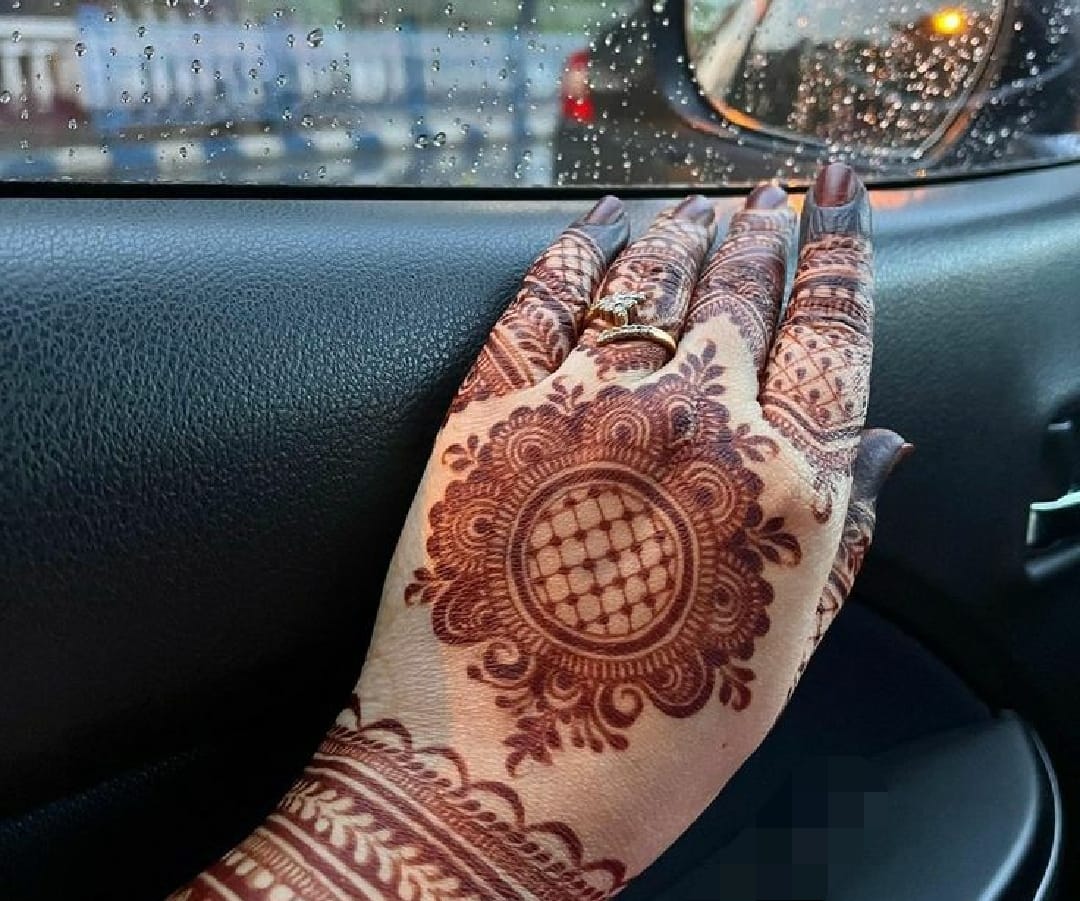 Popular Mehndi Design