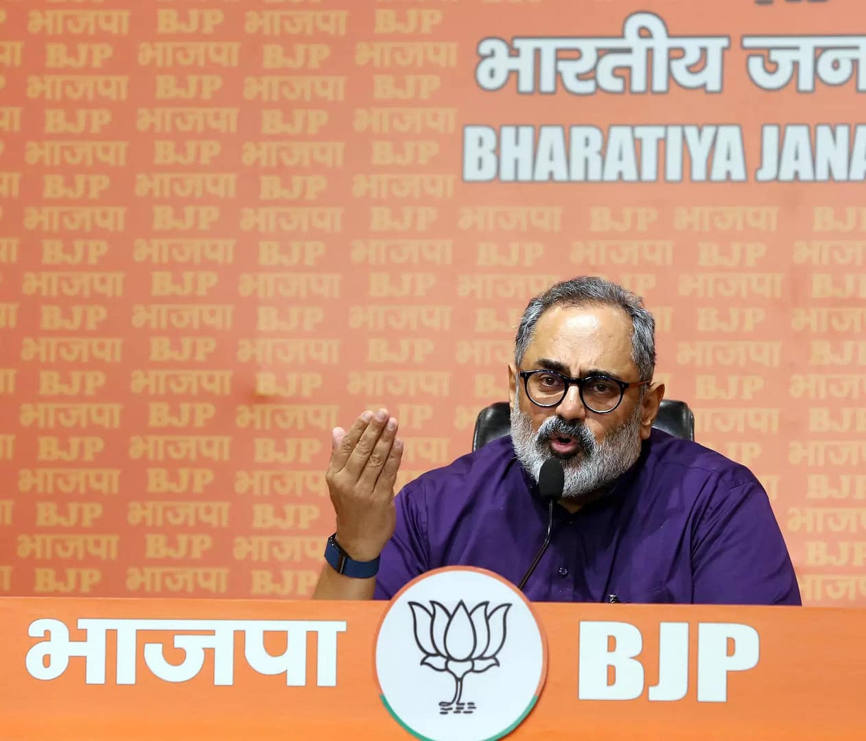 Rajeev Chandrasekhar to Godfather of AI on Elon Musk ‘ban’: You are wrong