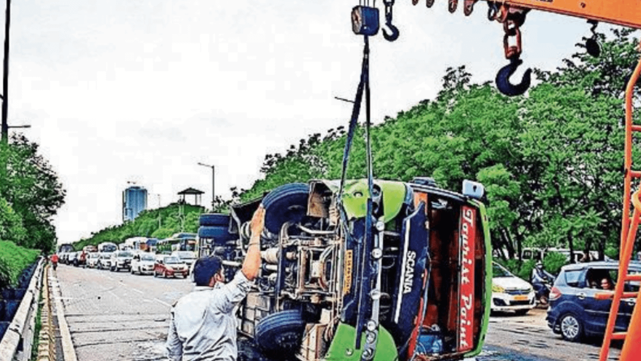 Rs 5k-20k fine if vehicle stalls on Noida expressway