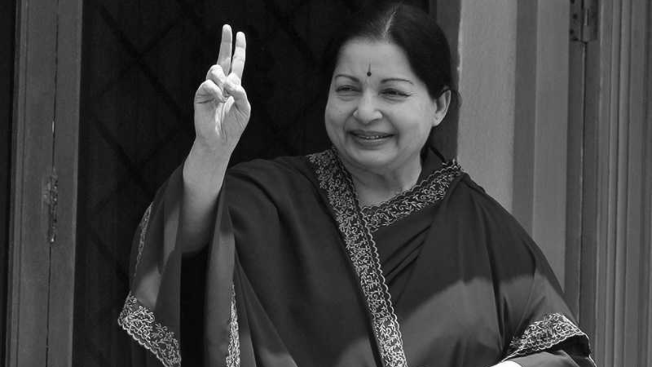 High-security convoy brings Jayalalithaa’s 27kg gold back to TN after 20 yrs