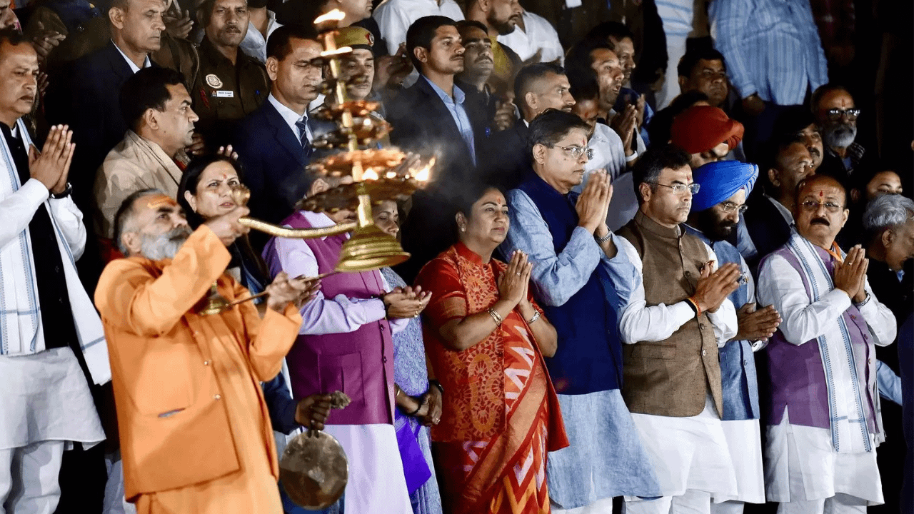 With ‘aarti’ on Day 1, CM Rekha moves to make Yamuna ‘identity of Delhi’