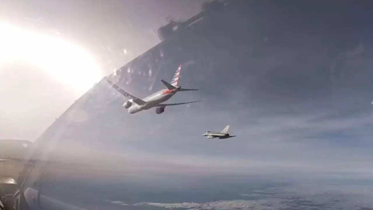 Watch: How Italian jets escorted American Airlines flight to Rome after bomb threat