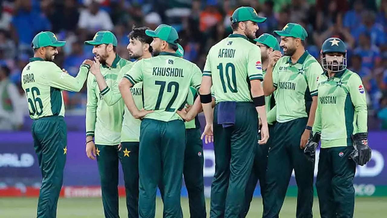 India’s B team can beat this Pakistan squad: Sunil Gavaskar