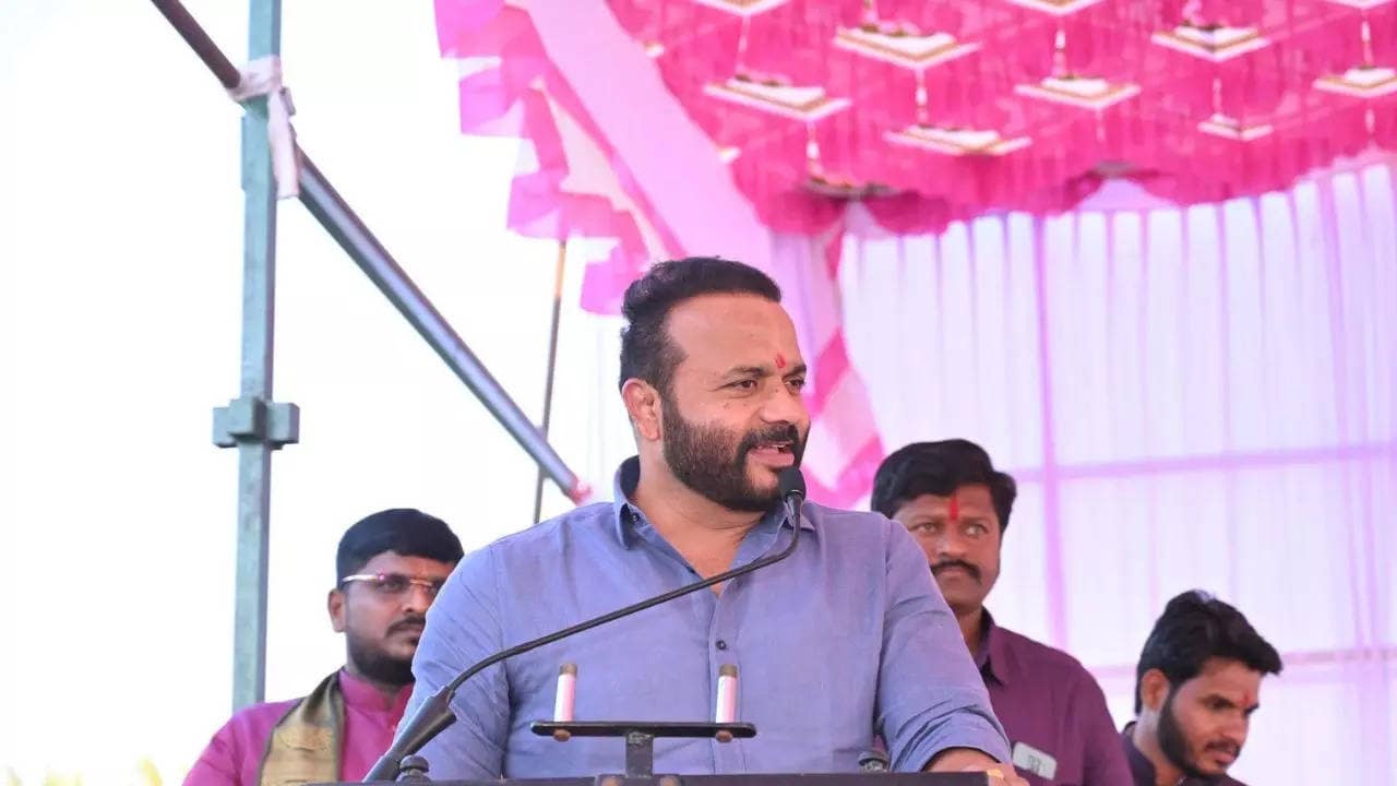 Political storm in Maharashtra as minister Gore accused of harassing woman