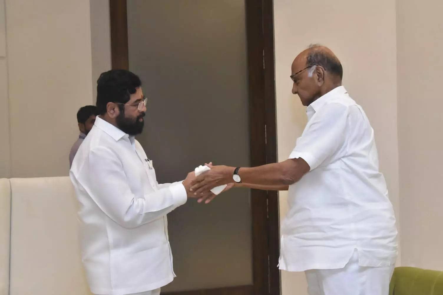 Sharad Pawar offers rare applause for Eknath Shinde for bridging political divides