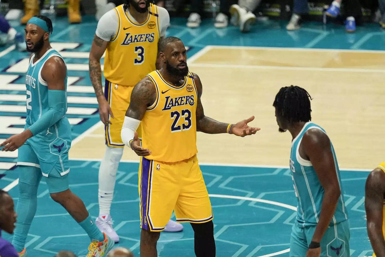 Why are the Los Angeles Lakers and Charlotte Hornets playing today?