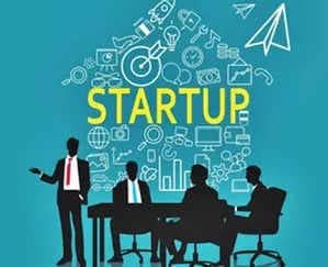 Govt announces Rs 10,000 crore fund of funds to boost startups