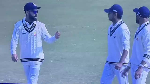 Delhi can’t keep calm as Virat Kohli takes field