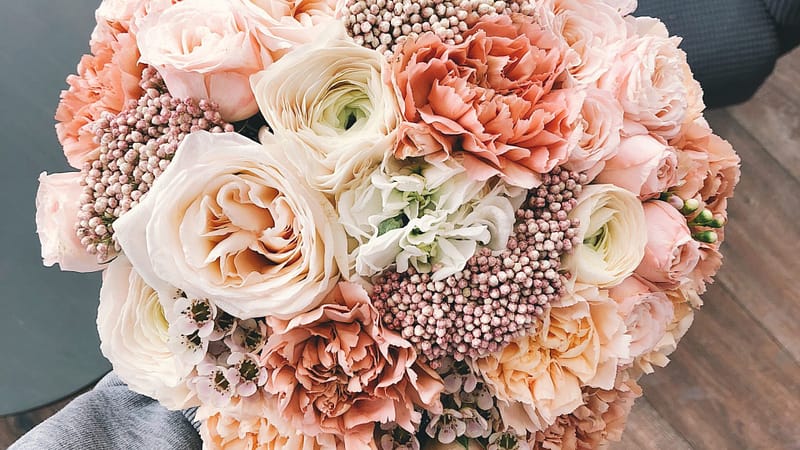 Flowers : The Ideal Housewarming Gift