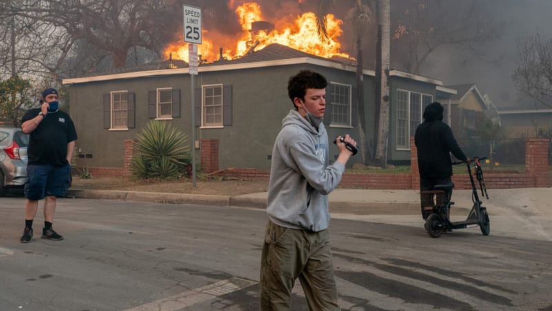 Watch Duty, a Wildfire-Tracking App, Provides a Lifeline in Los Angeles