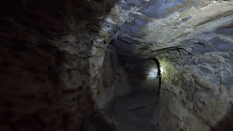 Rookie climber discovers 12th-Century Bam dynasty tunnel in Uttarakhand