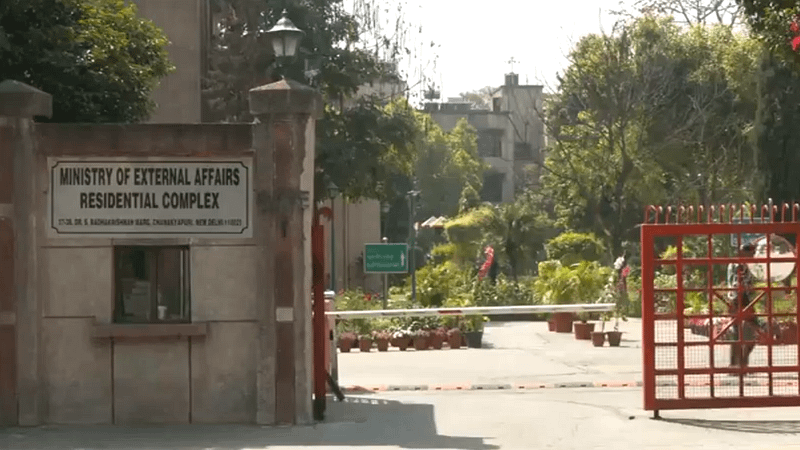 IFS officer dies by suicide, jumps off building in Delhi