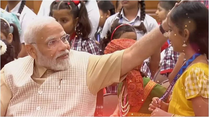 ‘Bow to our Nari Shakti’: PM Modi hands over social media to women icons